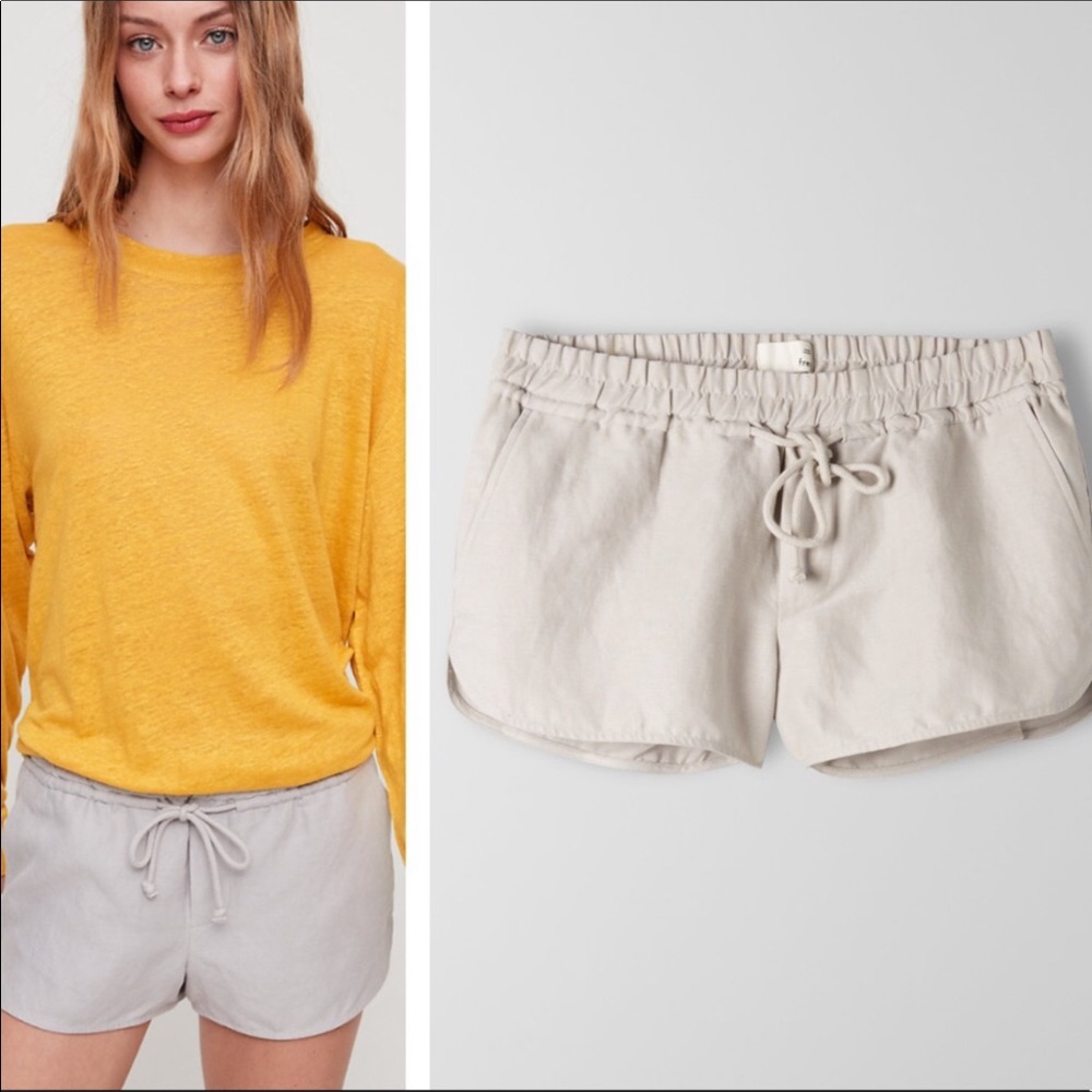 Aritzia Wilfred Free Habitus Shorts- Taupe -Size M